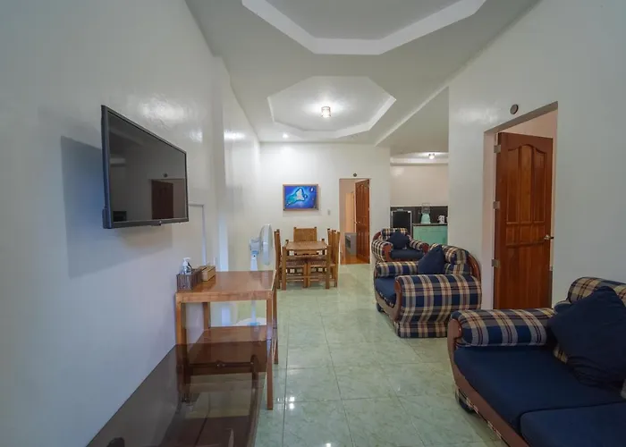 Smak's Hotel Santa Fe (Cebu)