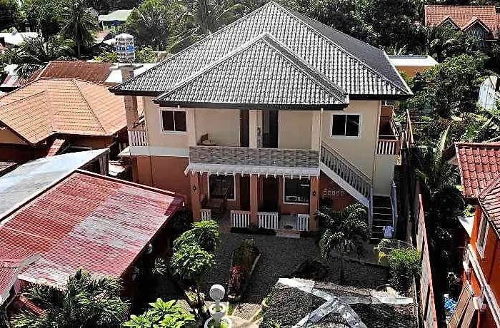 Smak's Hotel 4*